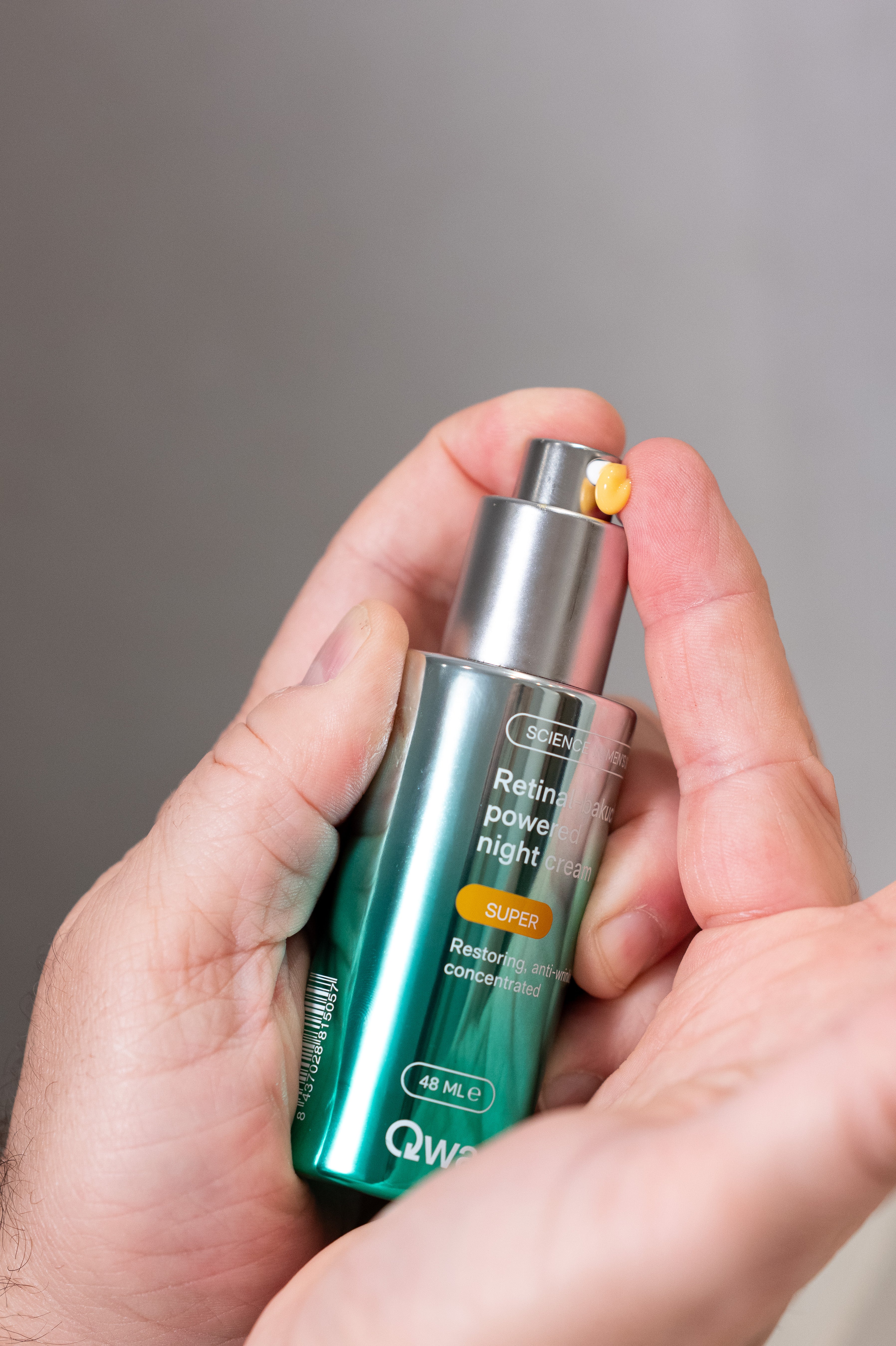 Retinal-bakuchiol powered night cream
