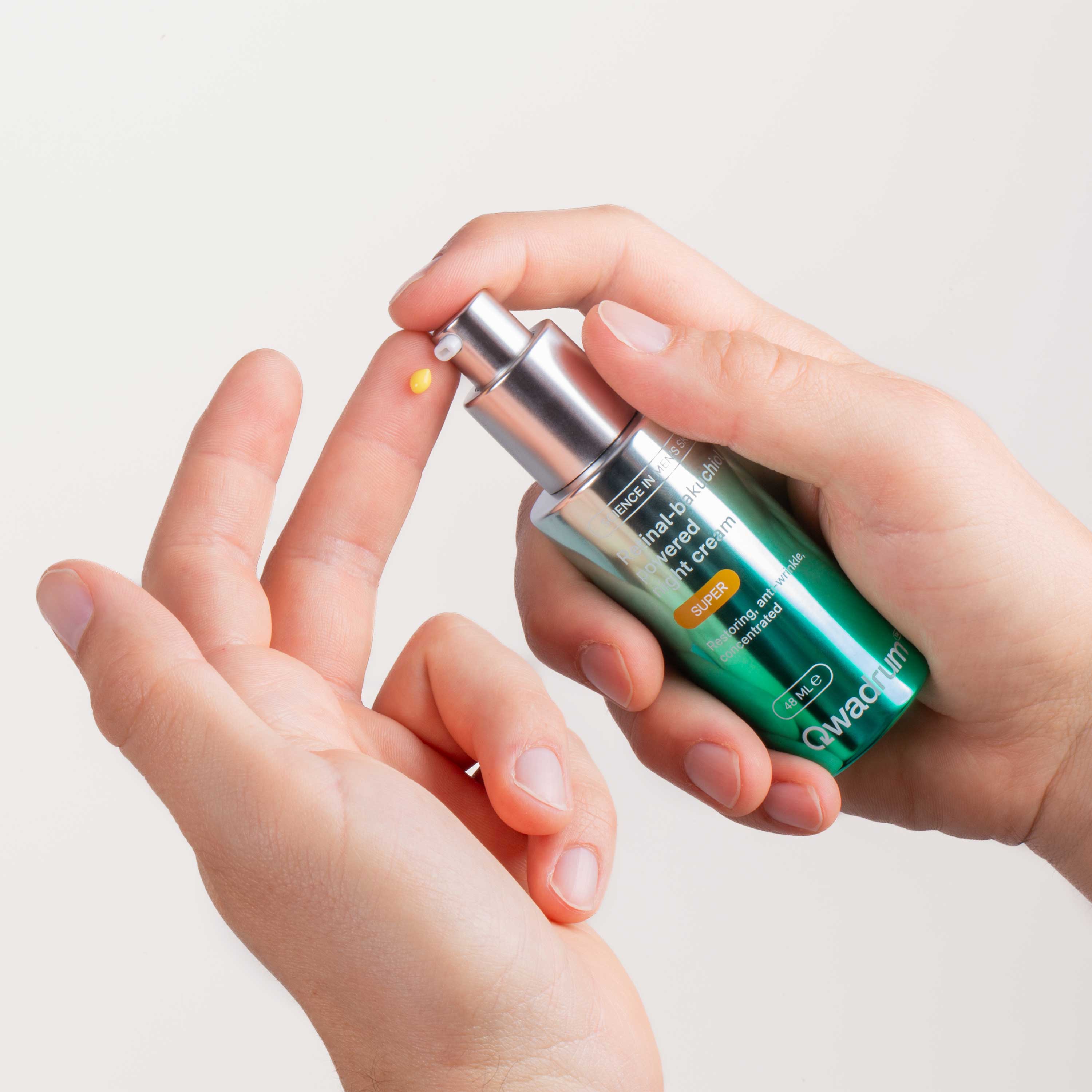 Retinal-bakuchiol powered night cream